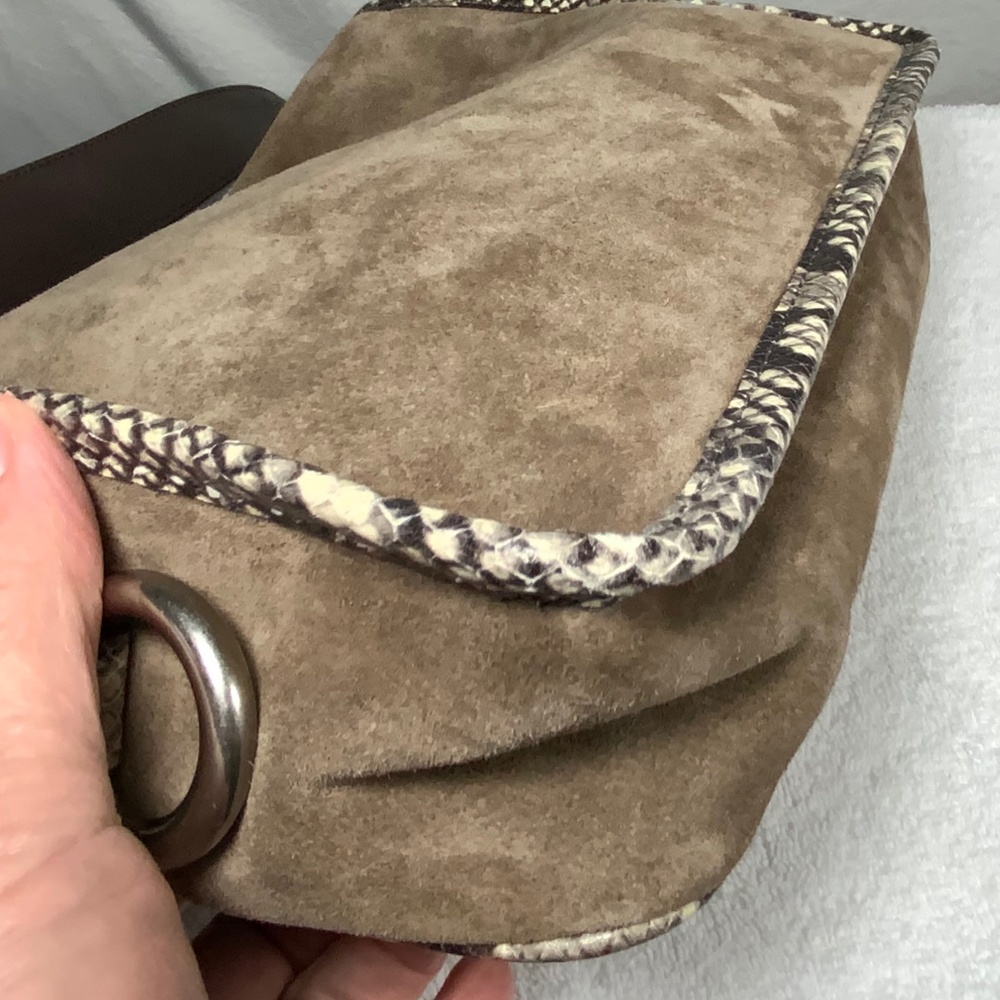 NWT - Michael Kors Large Suede Flap Hewitt Messenger - Picture 12 of 14